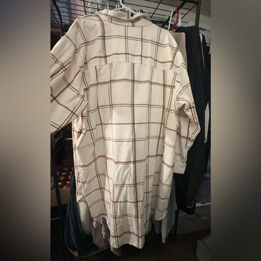 Universal Thread Flannel Coat - Picture 3 of 3